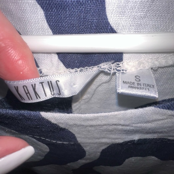 EUC Kaktus 100% Italian Linen White Navy Abstract Dress Small Oversized Pockets - Picture 3 of 6